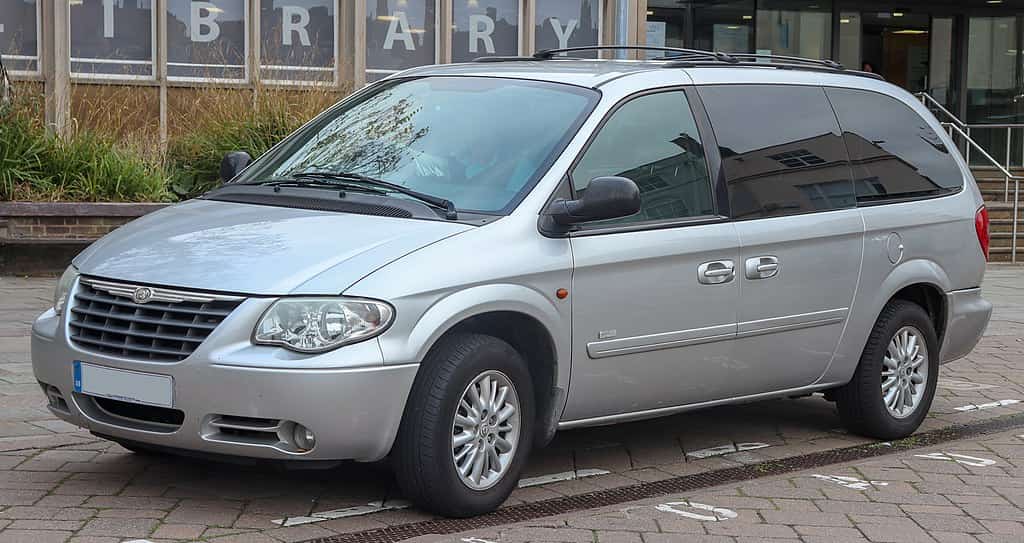 Chrysler wreckers Melbourne